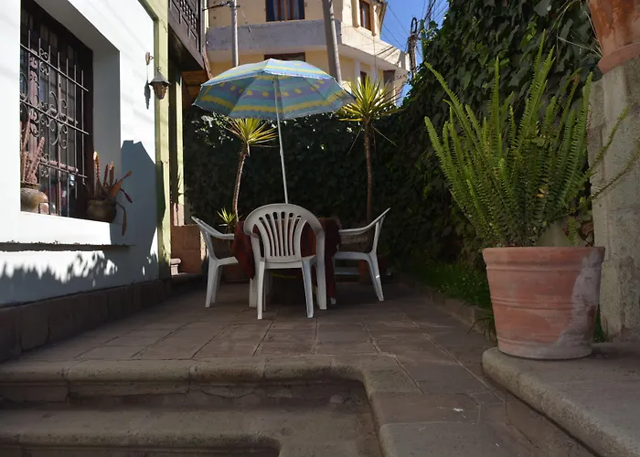 El Tuco Hotel 2*